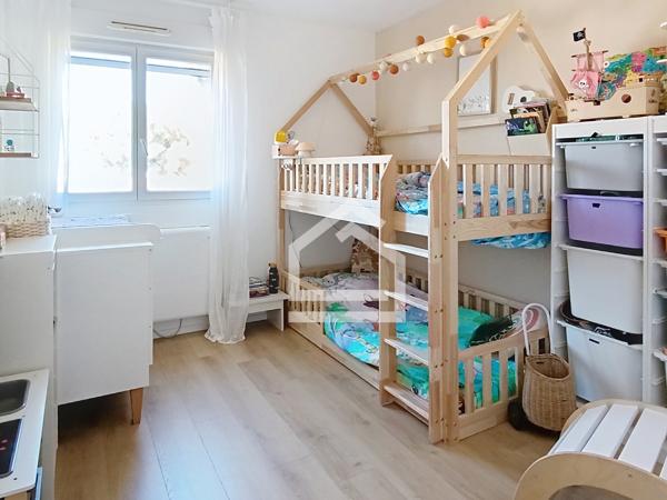 Maison 4 pièce(s) 3 chambre(s) 80 m²