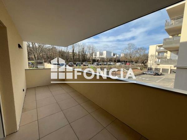 Location Appartement 2 pièces 36.49 m² - 246 AVENUE DE LA REPUBLIQUE - RESIDENCE URBANIA Villefontaine 38090