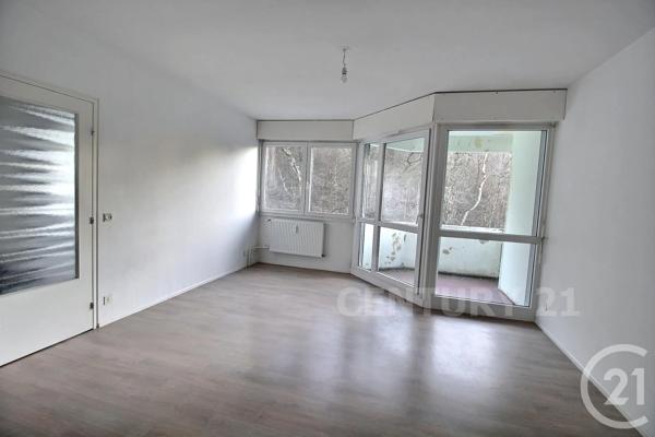 Appartement F3 à vendre  3 pièces - 73,70 m 2   ST AVOLD  - 57