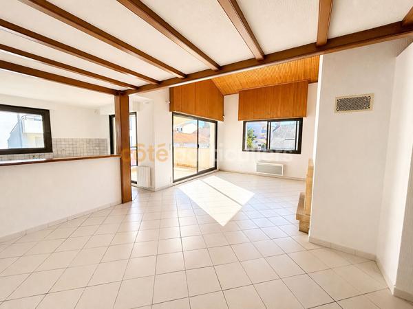 Vente
                Appartement116,31 m² - 4 Pièces -
                    SAINT JEAN DE MONTS (85160)