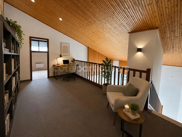 Vente
                Appartement116,31 m² - 4 Pièces -
                    SAINT JEAN DE MONTS (85160)