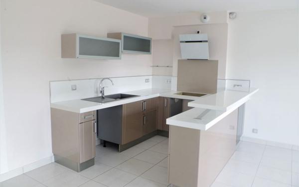 Appartement à louer    3 pièces •  Ozoir-la-Ferrière