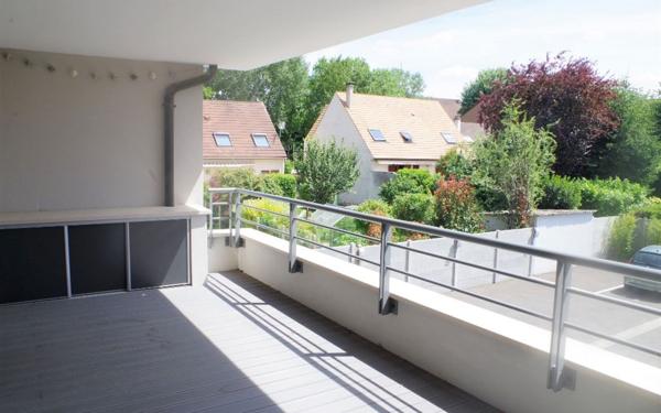 Appartement à louer    3 pièces •  Ozoir-la-Ferrière