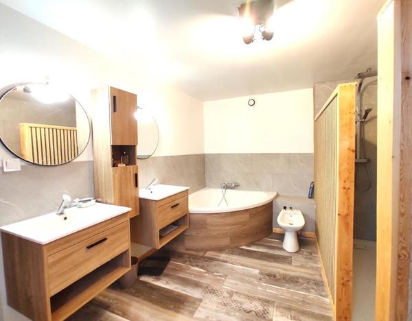 ENSEMBLE IMMOBILIER - Maison 225m² + APPARTEMENT 50m²