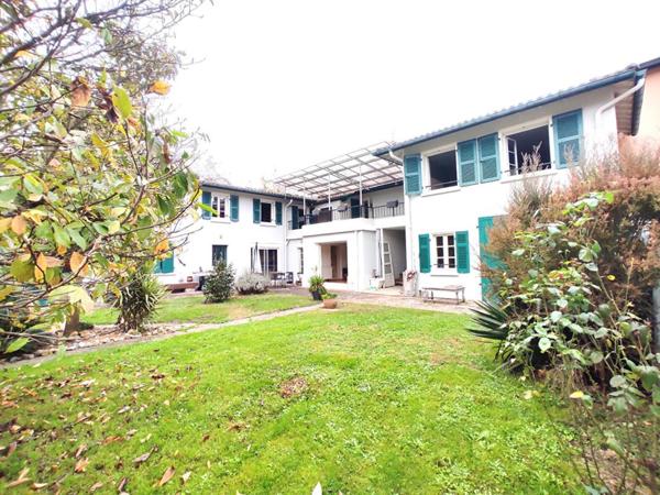 ENSEMBLE IMMOBILIER - Maison 225m² + APPARTEMENT 50m²