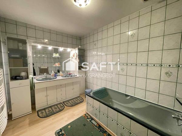 MAISON FAMILIALE 130M² HABITABLES, 4 CHAMBRES, TERRAIN 870M²