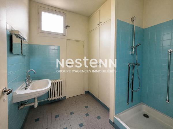 NESTENN IGNY  Maison familiale 7 pièces de 172m² sur 1061 m² de terrain à deux pas de place de la Ferme, de ces commerces, écoles, bus et ligne V et des axes routiers Proche du Plateau de Saclay et du pôle de Vélizy.
