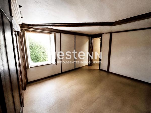 NESTENN IGNY  Maison familiale 7 pièces de 172m² sur 1061 m² de terrain à deux pas de place de la Ferme, de ces commerces, écoles, bus et ligne V et des axes routiers Proche du Plateau de Saclay et du pôle de Vélizy.
