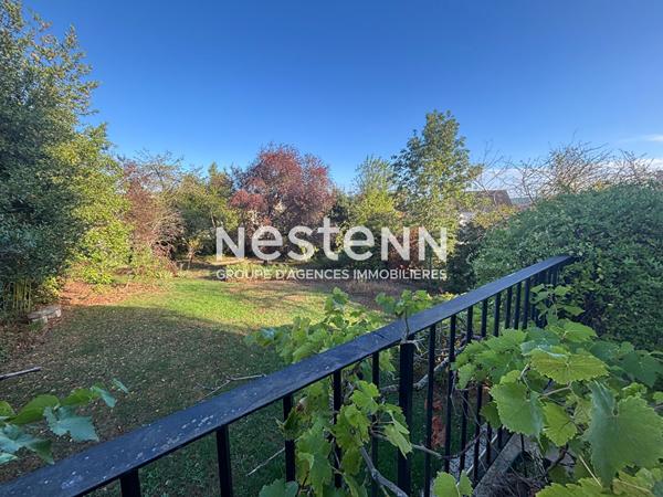 NESTENN IGNY  Maison familiale 7 pièces de 172m² sur 1061 m² de terrain à deux pas de place de la Ferme, de ces commerces, écoles, bus et ligne V et des axes routiers Proche du Plateau de Saclay et du pôle de Vélizy.