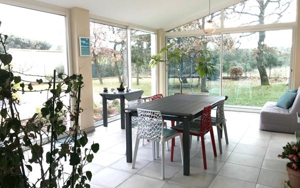 Maison à vendre    4 pièces • 147 m2 Mollans-sur-Ouvèze