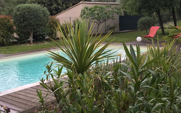 Maison à vendre    4 pièces • 147 m2 Mollans-sur-Ouvèze