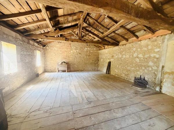Maison à vendre 129 600 € Saint-Aigulin 3 p 89 m² DPE