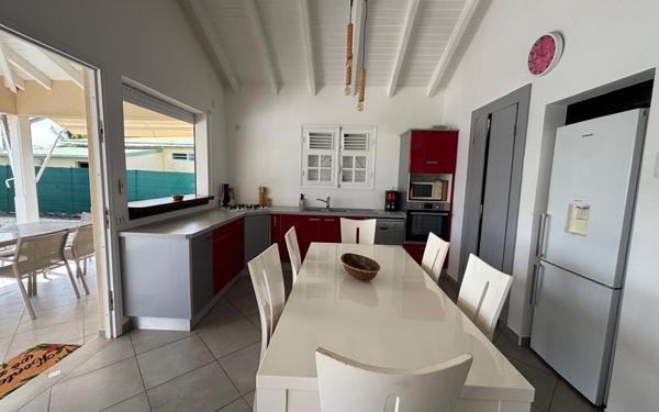 Maison à louer    4 pièces •  Saint-François