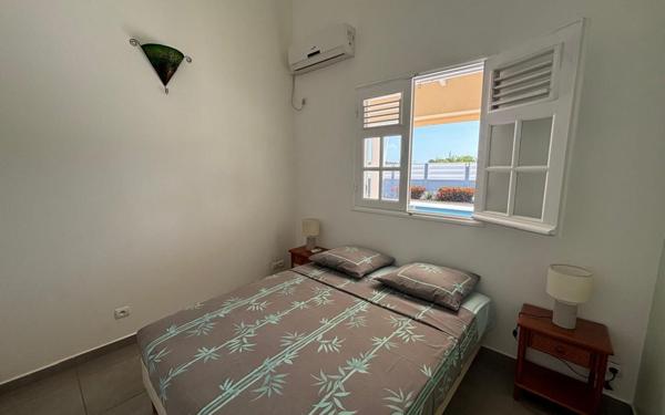 Maison à louer    4 pièces •  Saint-François