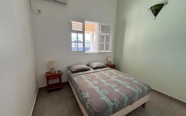 Maison à louer    4 pièces •  Saint-François