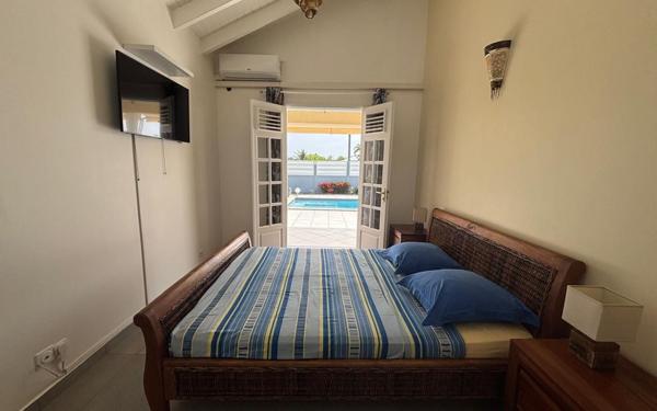 Maison à louer    4 pièces •  Saint-François