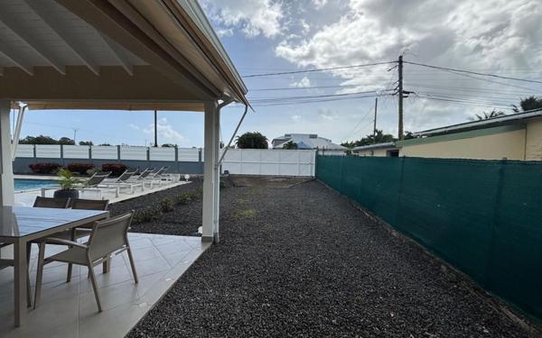 Maison à louer    4 pièces •  Saint-François