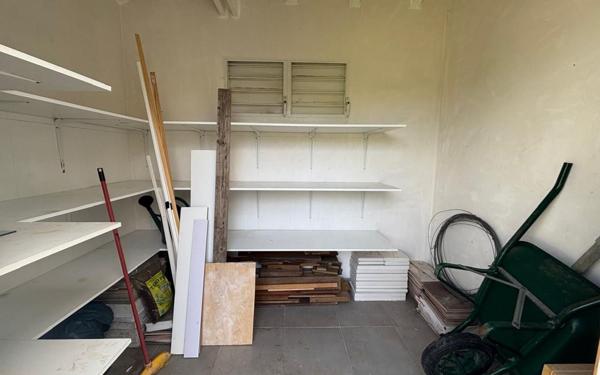 Maison à louer    4 pièces •  Saint-François