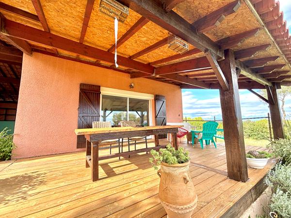 BOUZIGUES, Maison avec écurie et vue étang de Thau