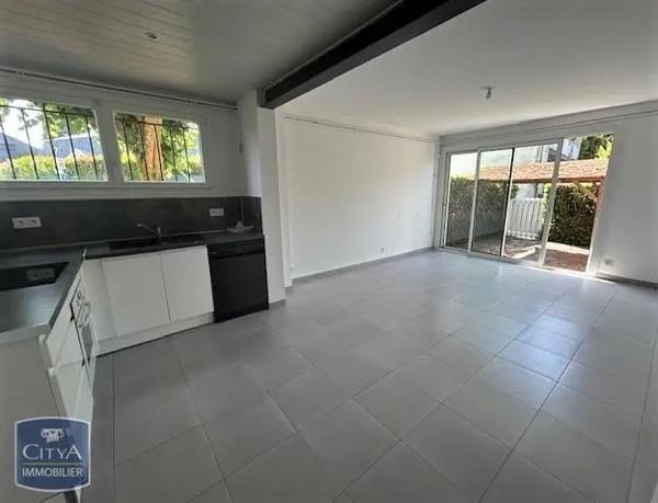 Appartement à louer 3 pièces 64.39m²