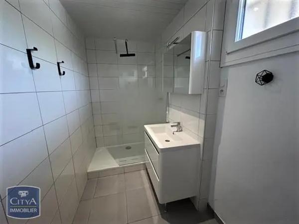 Appartement à louer 3 pièces 64.39m²