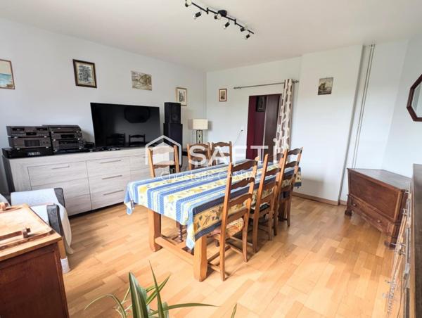 Maison, 3 chambres, garage, dépendances, terrain.