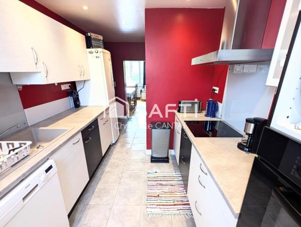 Maison, 3 chambres, garage, dépendances, terrain.