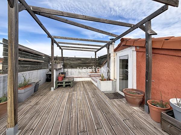 À vendre : Appartement spacieux de 5 pièces à Perpignan avec terrasse et garage