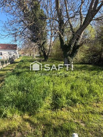 Terrain losir coeur de village