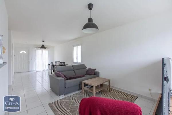 Maison à louer 4 pièces 79.62m²