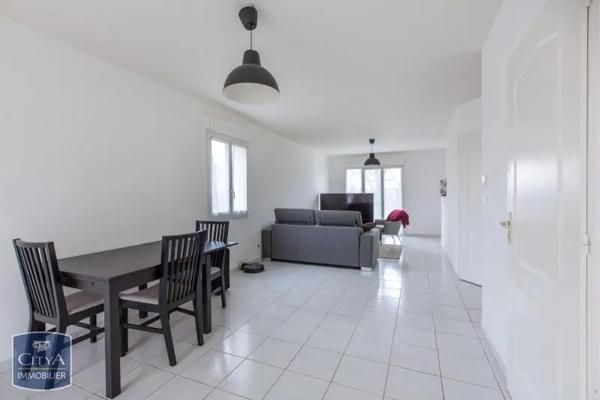 Maison à louer 4 pièces 79.62m²