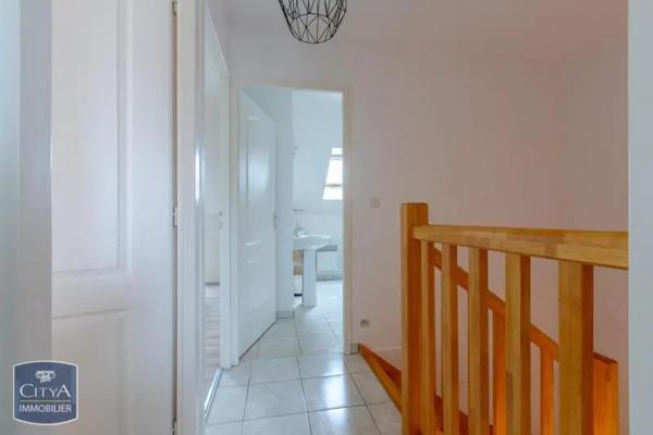 Maison à louer 4 pièces 79.62m²