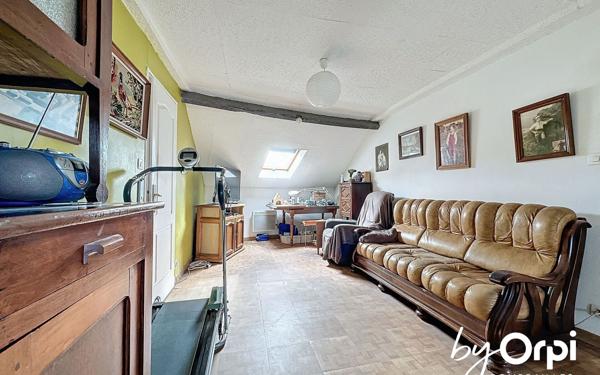 Maison à vendre    5 pièces • 81,69 m2 Commentry