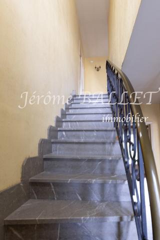 Maison 5 pièces - 90 m²