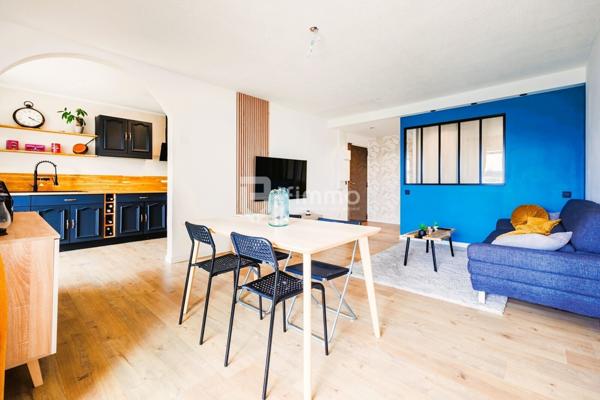 11-12ème/ Appartement/ Terrasse