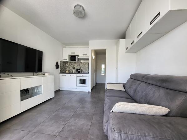 Sausset-les-Pins (13960) PROXIMITE MER STUDIO CONTEMPORAIN 24M2 EN REZ DE JARDIN AVEC PARKING