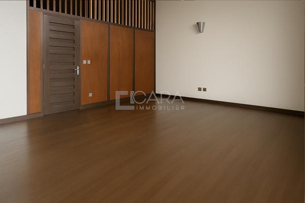 Location Maison d'architecte 4 Pièce(s) CAYENNE (97300) 1 851 €