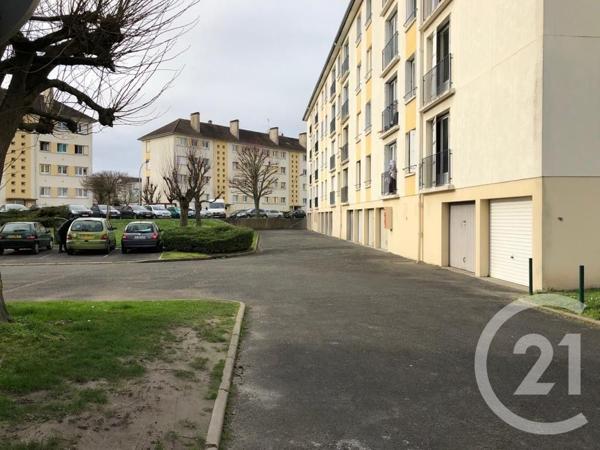 Parking à vendre  15 m2 ETAMPES - 91