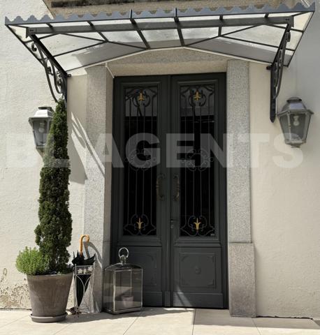 MAZAMET MAISON DE MAITRE RENOVEE AVEC JARDIN