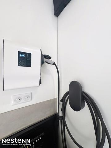 Maison de village rénovée avec terrasse tropézienne 140 m² , Prestations haut de gamme