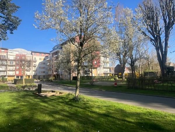 Appartement à vendre 4 pièces 92m² Saint-André-lez-Lille (59350)