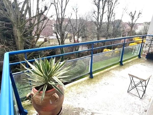 Appartement à vendre 4 pièces 92m² Saint-André-lez-Lille (59350)