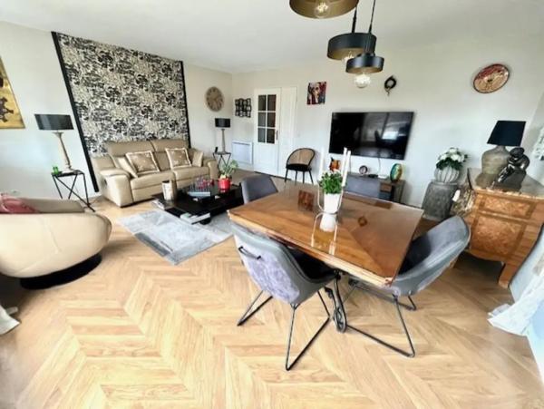 Appartement à vendre 4 pièces 92m² Saint-André-lez-Lille (59350)