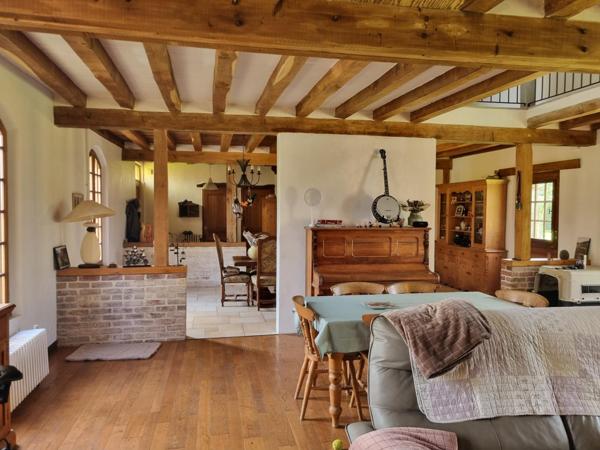 Maison à SAINT-ROMAIN-DE-COLBOSC, 76430 - 5 pièces 191m²