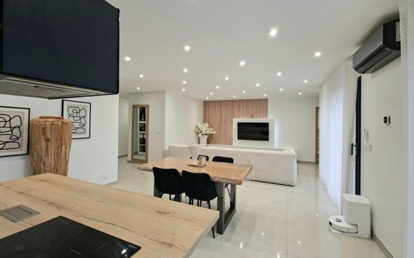 Maison à vendre    4 pièces • 111 m2 Saint-Étienne-du-Bois