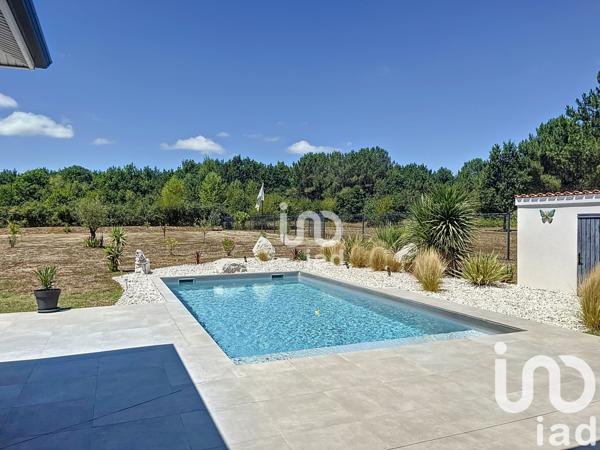 Maison à vendre 6 pièces 150 m² Lesparre-Médoc