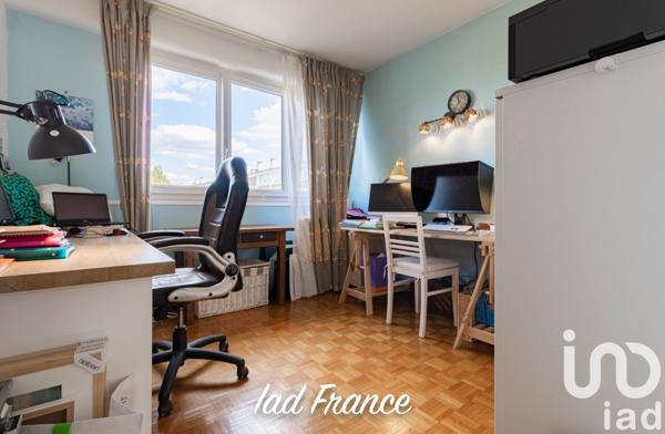 Appartement 3 pièces de 63 m² à Aubergenville (78410)
