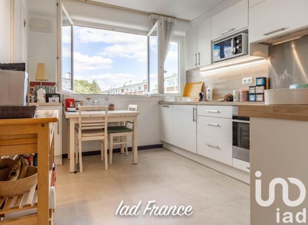 Appartement 3 pièces de 63 m² à Aubergenville (78410)