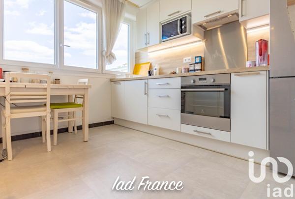 Appartement 3 pièces de 63 m² à Aubergenville (78410)