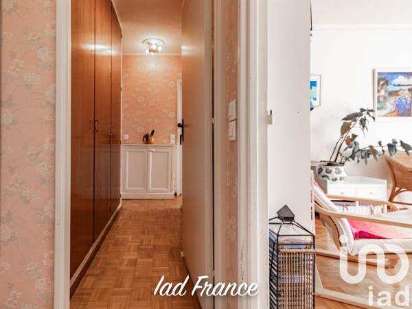 Appartement 3 pièces de 63 m² à Aubergenville (78410)